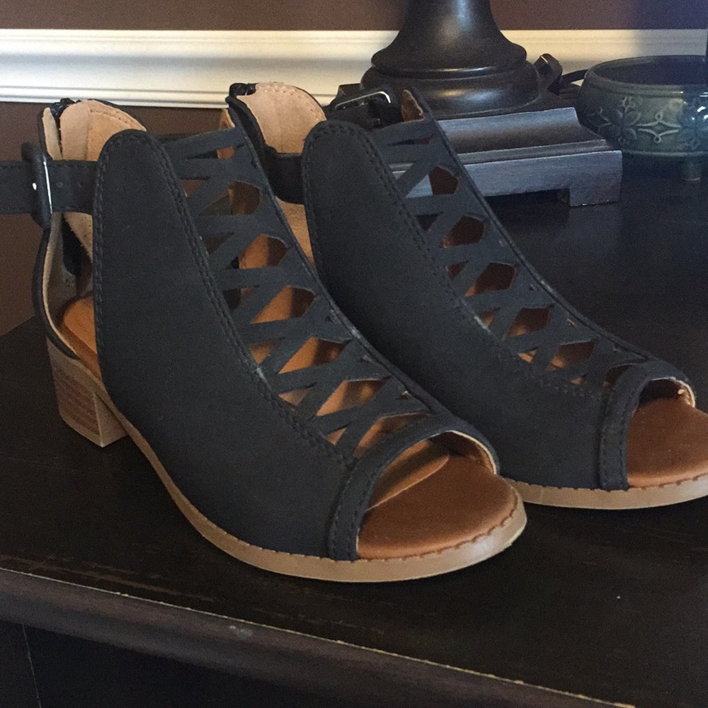 Kids Shoe